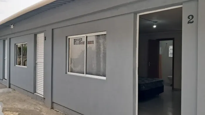 Alugo Kitnete Mobiliada em Frente Brasil Atacadista Costeira