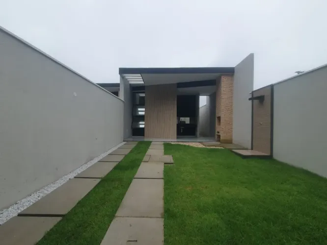 Casa Na Messejana, Excelente Localização, 3 Suítes - Pronta Para Morar! Cód. SRJ8SI