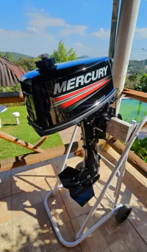 Motor Popa Mercury 5Hp - NOVO