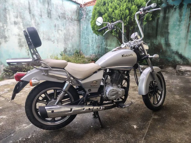 Vendo Moto Custom Dafra Kansas150 2011/2012