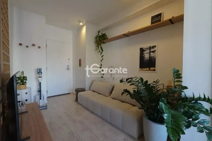 Studio mobiliado à venda na Aclimação