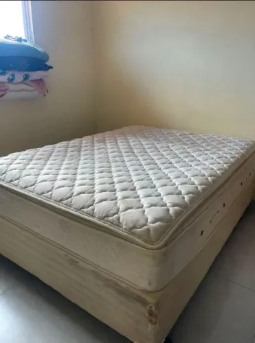 Cama casal 1.38