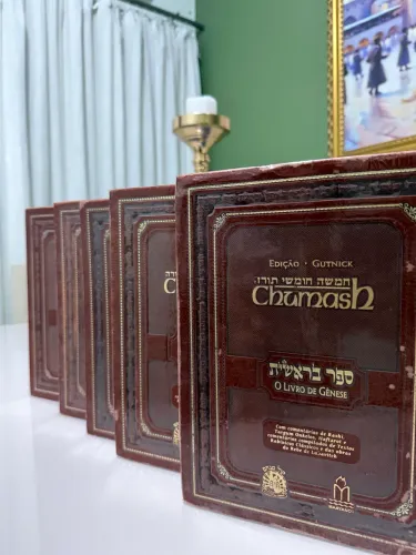 CHUMASH GUTNICK COLEÇÃO COMPLETA - 5 VOLUMES