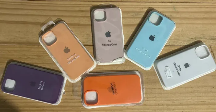 Capinhas Silicone Case iPhone 14 - Diversas Cores