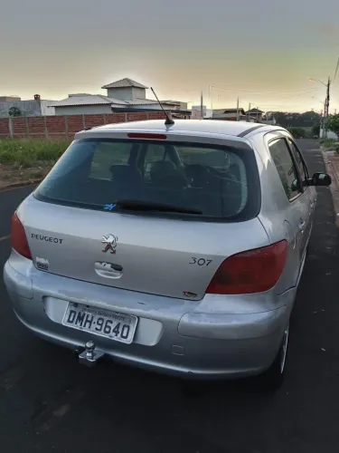Peugeot 307 Feline 2.0/2.0 Flex 16V 5P Mec. 2005