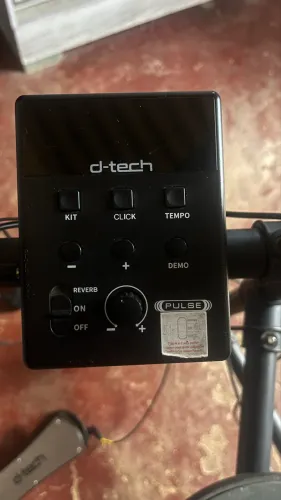 Bateria eletrônica D-Tech