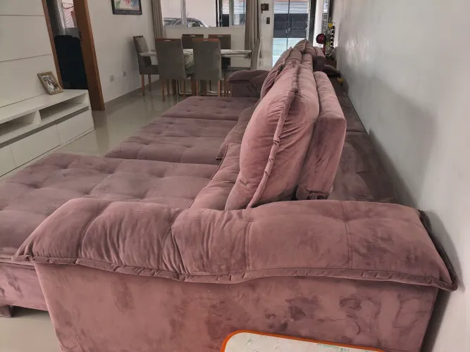 Sofá reclinável com chaise
