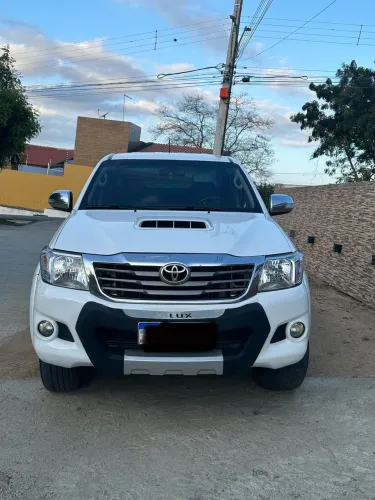 Toyota Hilux CD SRV D4-d 4X4 3.0 TDI Dies 2015
