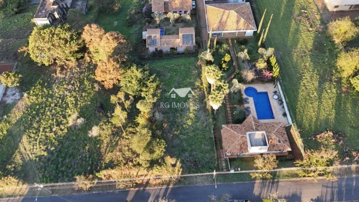 Lote no condomínio serra dos bandeirantes