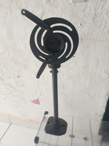 Suporte para projetor 