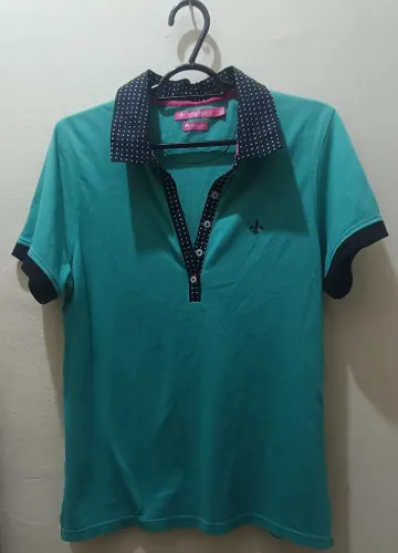 Blusa polo Dudalina