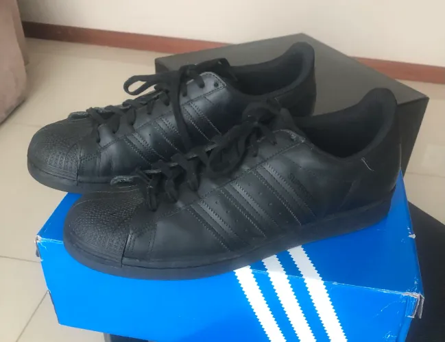 Tênis Adidas Superstar Tam 44 - Novo