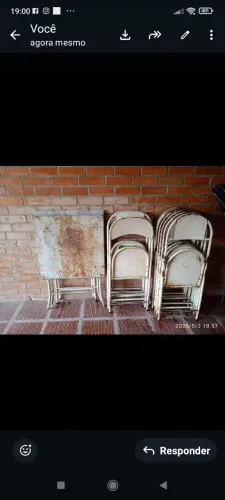 10 Cadeiras de de ferro para bar + 1 mesas
