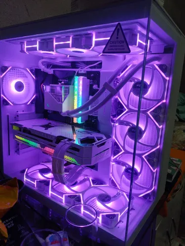 RTX 3070 ASUS ROG STRIX WHITE (BRANCA)