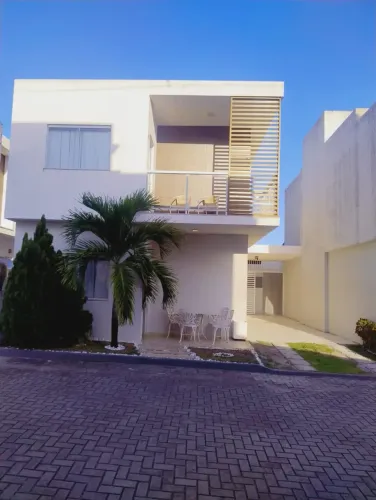 COMPRAR BELA CASA COM 4 SUITES EM CONDOMINIO FECHADO NO CENTRO DE LAURO DE FREITAS AOPORTU