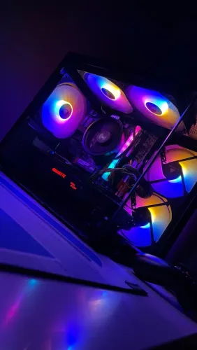 RAM DDR4 8gb 3200mhz RGB