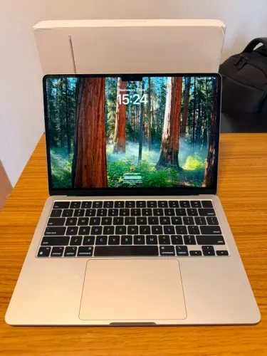 MacBook Air M2 13" Pol 256Gb