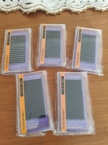 Kit Extensão de Cílios + Brindes