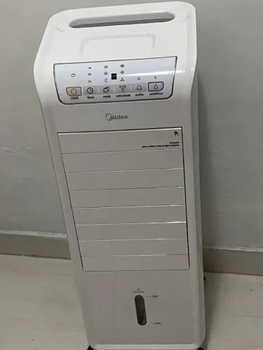Climatizador Midea em perfeito estado