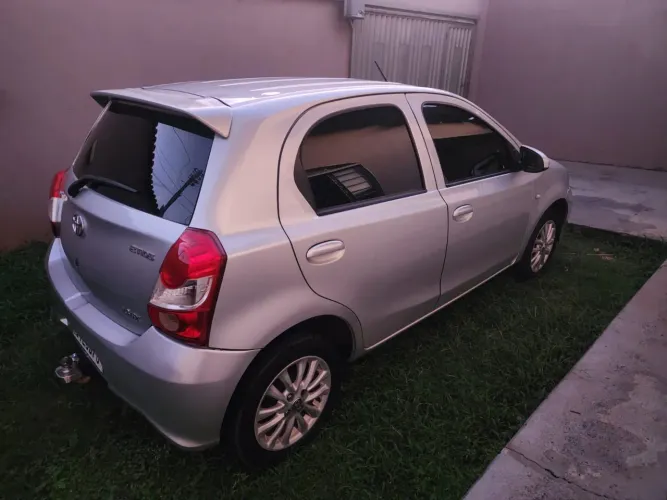 Toyota Etios X 1.3 Flex 16V 5P Mec. 2018