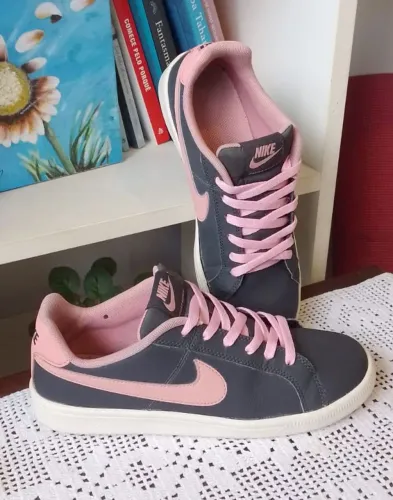 Tênis Nike Court Royale Original 36