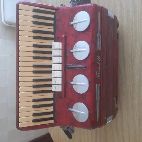 acordeon scandalli maestina original