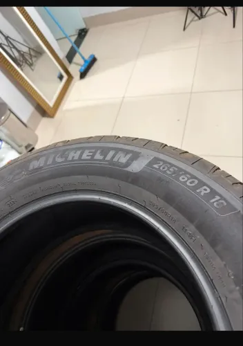 Pneus aro 18 265/60