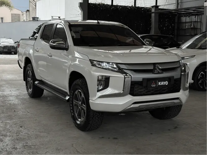 Mitsubishi L200 Triton Sport HPE 2.4 CD Diesel Aut. 2022