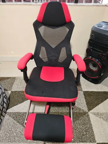 CADEIRA GAMER EM TECIDO USADA