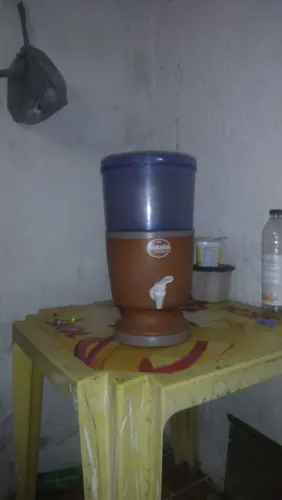 Purificador de água de barro
