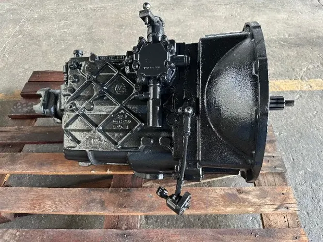Cambio ZF 5 Marchas S5-680