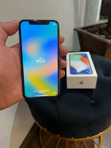 iPhone X Branco 64gb ( Pequena mancha na tela )