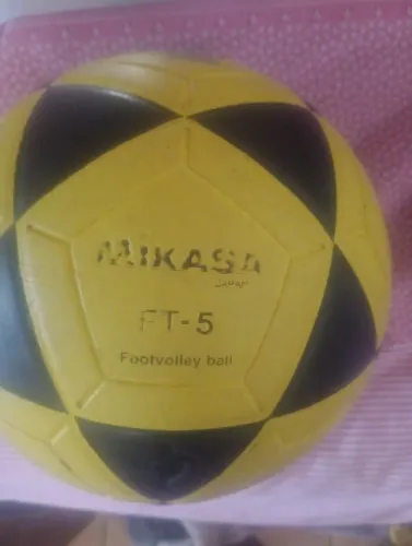 bola mikasa