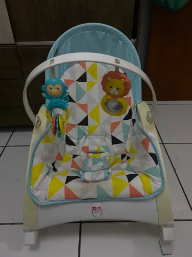 Cadeirinha de balanço