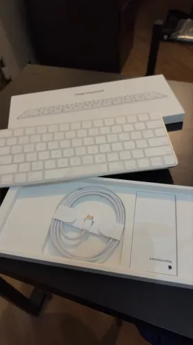 Magic Keyboard americano 
