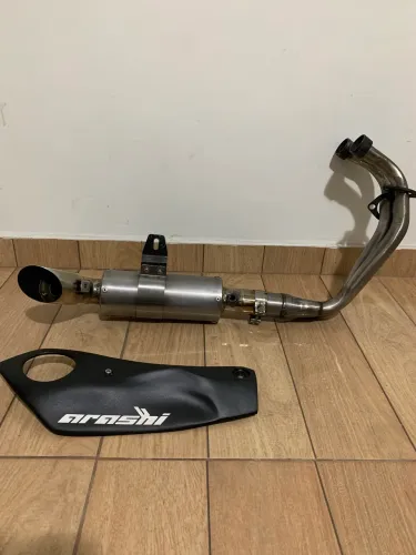 Escapamento R3 e Mt-03