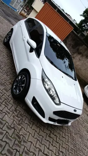 Ford Fiesta 1.5 16V Flex Mec. 5P 2014
