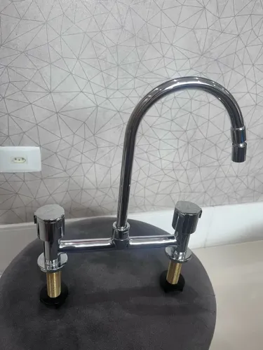 Misturador de cozinha docol Riva