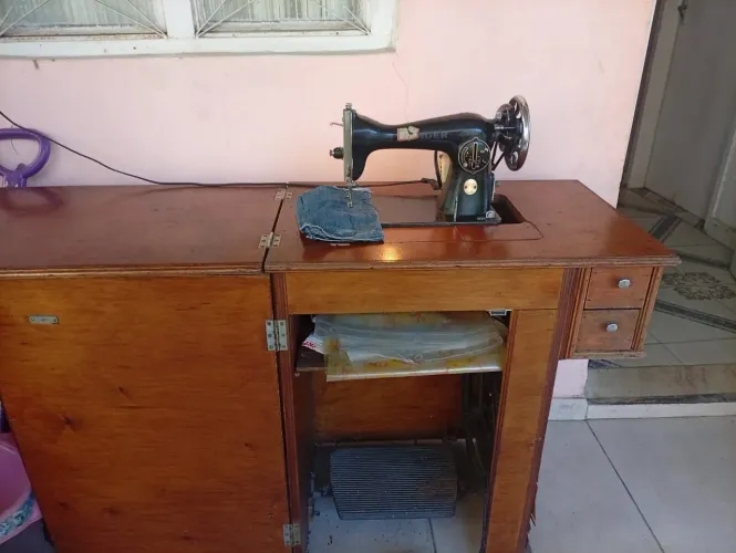 Máquina de costura