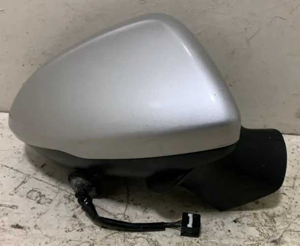 Retrovisor lado direito chevrolet cruze ano 2018 19 20 dúvidas * 
