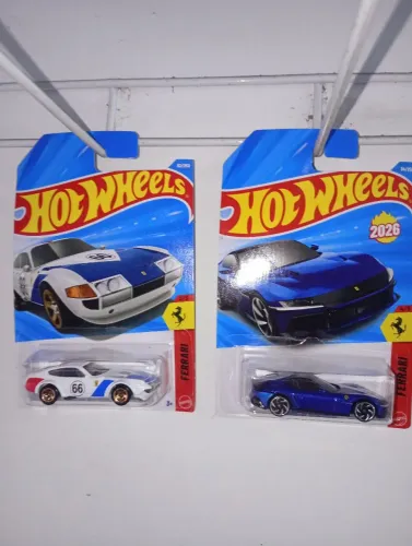 Ferrari hot Wheels