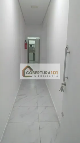 Sala comercial em andar para locação 100,00 m², por R$ 3.000,00 - República - São Paulo.