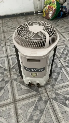 Ar condicionado Agratto modelo ECST12FR4-02, em ótimo funcionamento. 12000 BTUs