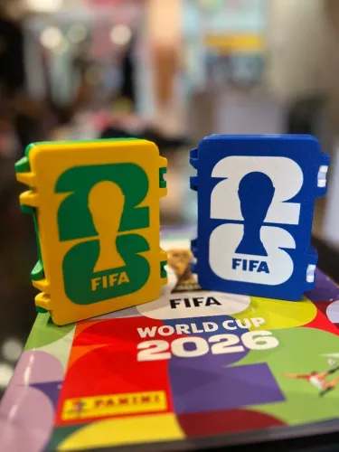 Caixinha copa 3D personalizada ?