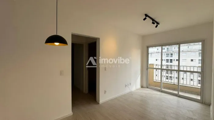 Apartamento com 2 Dormitórios, 1 Suíte no Centro em Americana