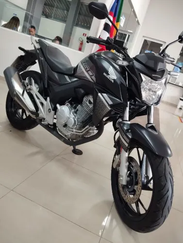 CB TWISTER