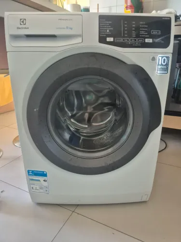 Maquina de lavar roupas Eletrolux