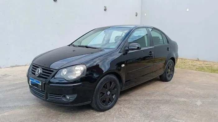 Volkswagen Polo Sedan 1.6 MI Total Flex 8V 4P 2008
