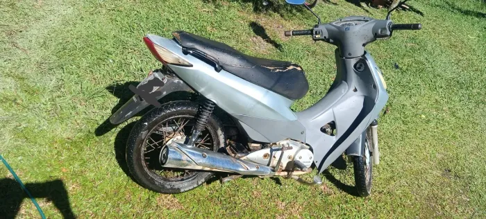 Vendo Biz 125 ano 2006