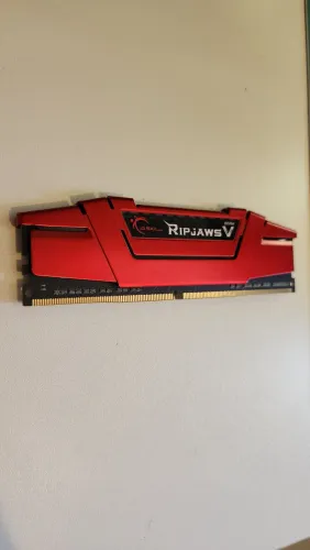 Memória DDR4 Ripjaws V 16gb